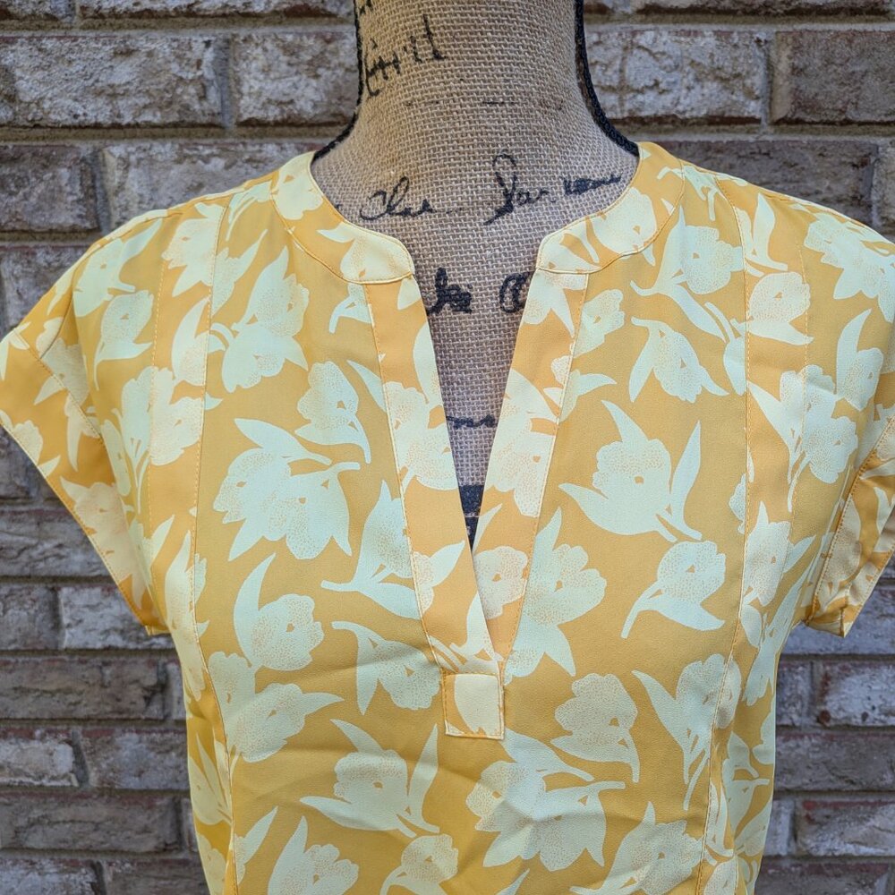 ⭐ Joie Solace Blouse Citrus Split Neck Yellow Floral Print top size XXS - Picture 3 of 16